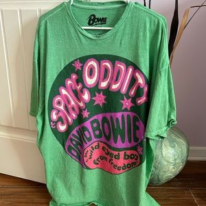 Urban Outfitters oversized tee (David Bowie)